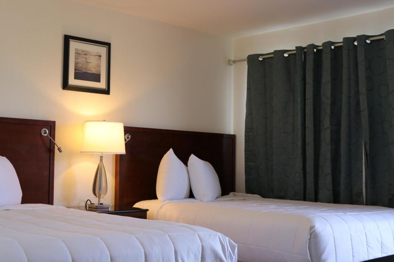 Hotel Extended And